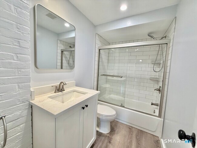 Building Photo - 66 Campfield Dr