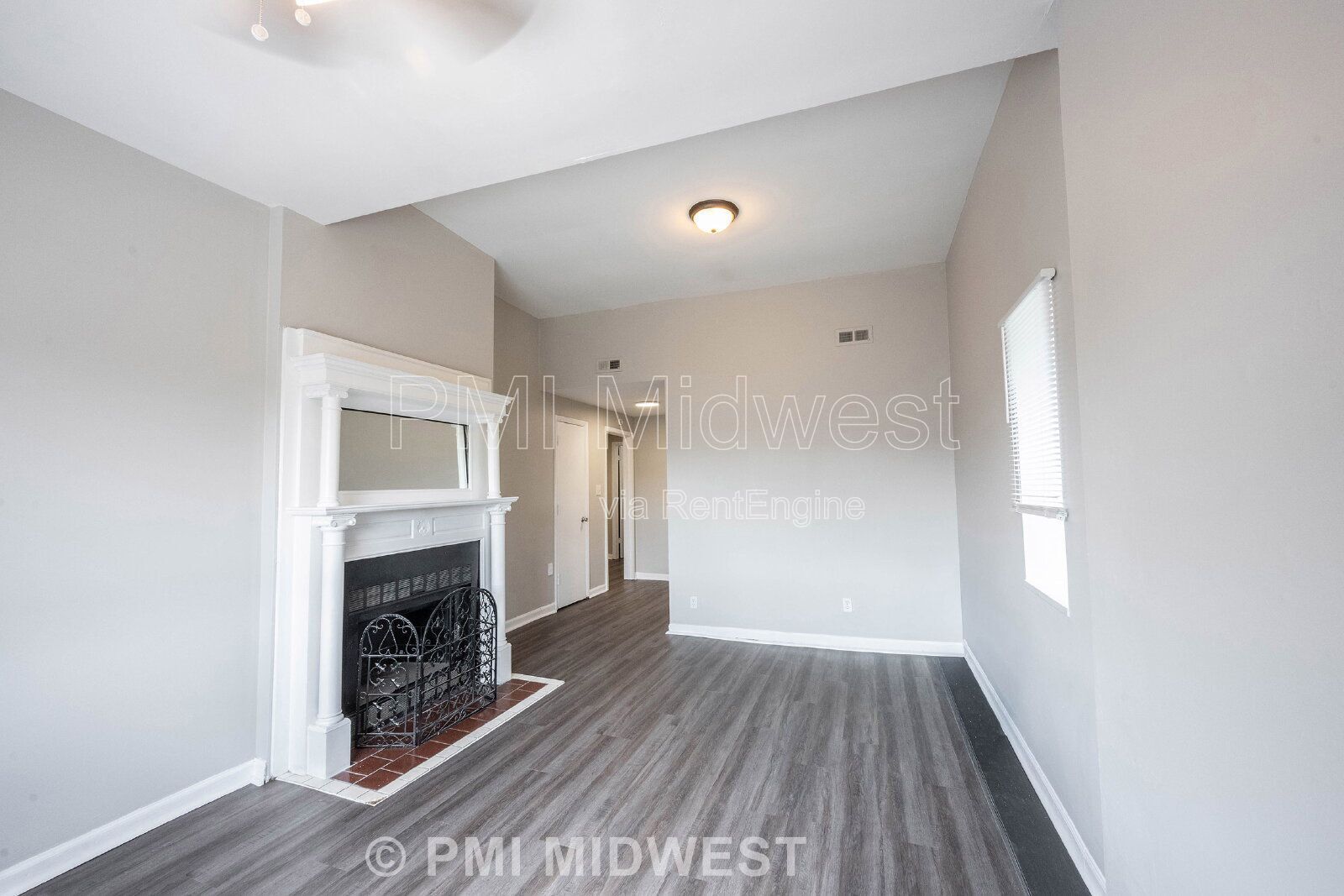 Building Photo - 2060 N Delaware St