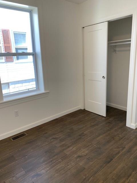 Building Photo - 415 Warren Ave