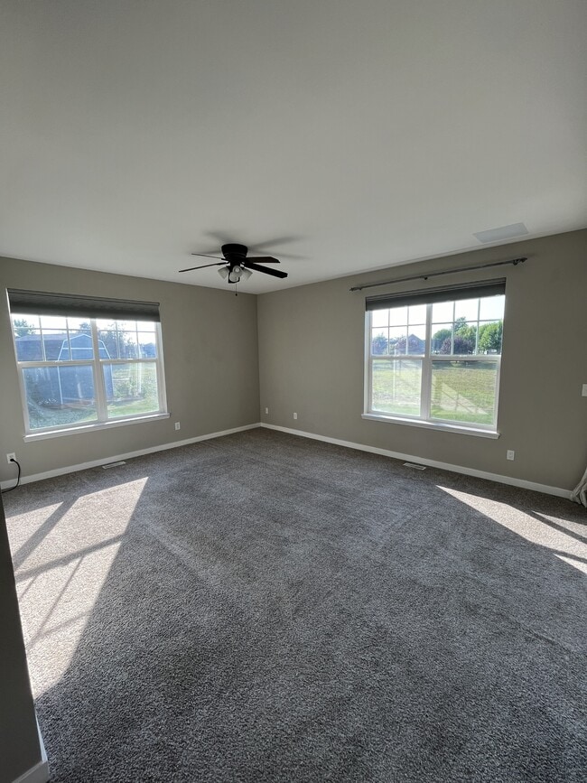 Building Photo - 1341 Colony Ct