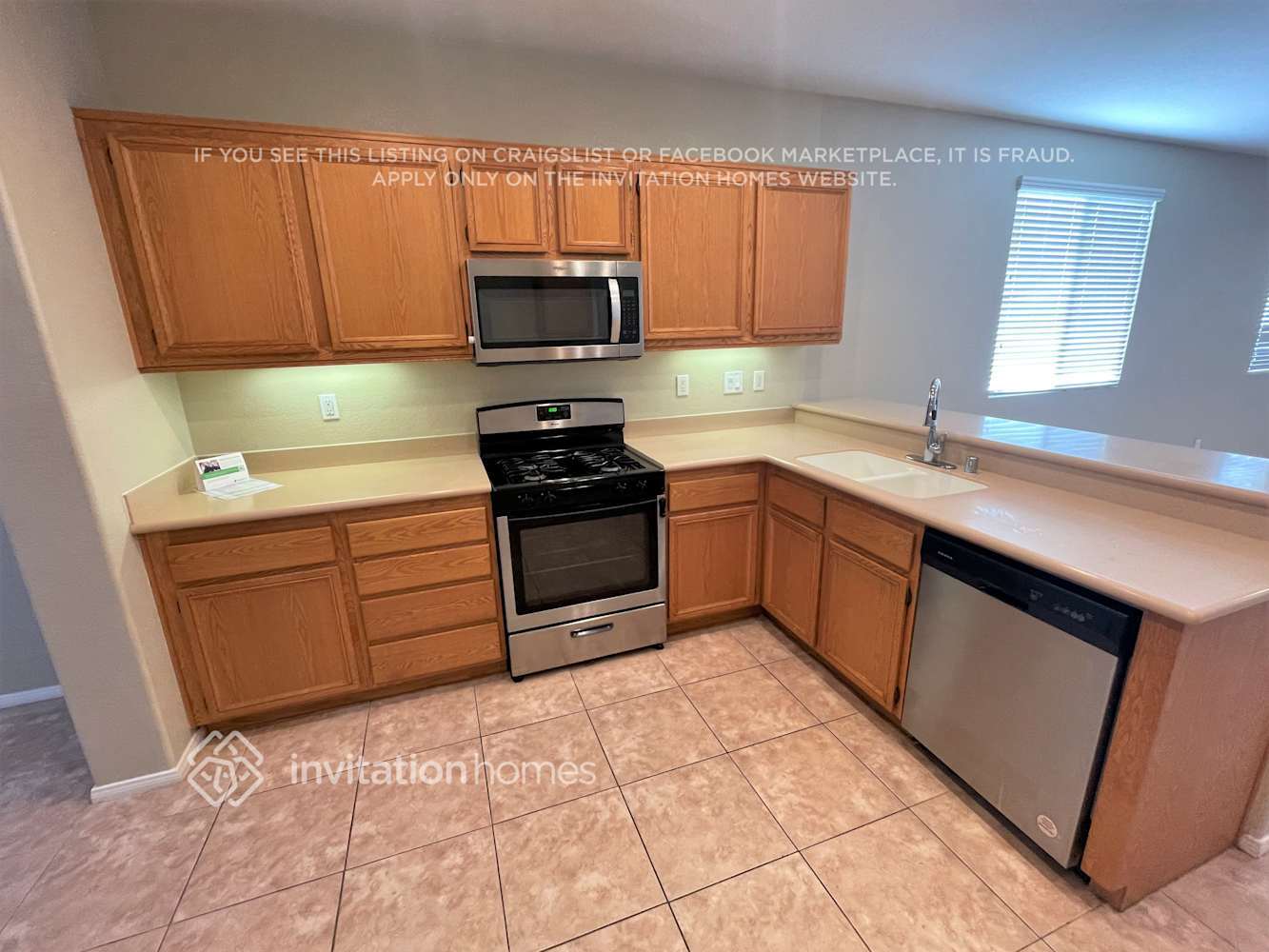 Building Photo - 31775 Abrazo St