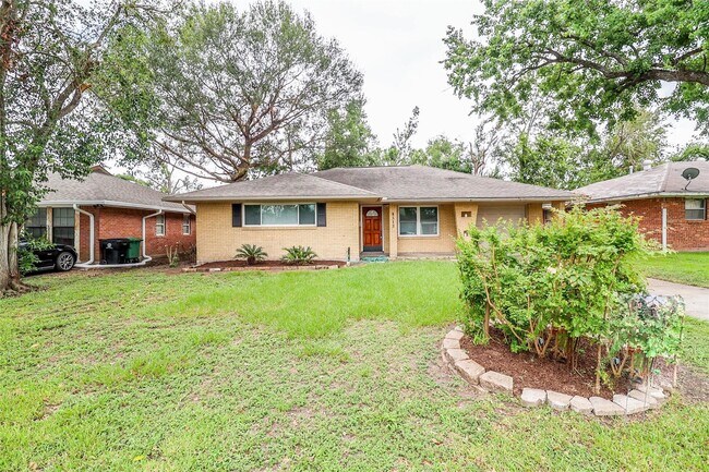Building Photo - 4513 Nina Lee Ln