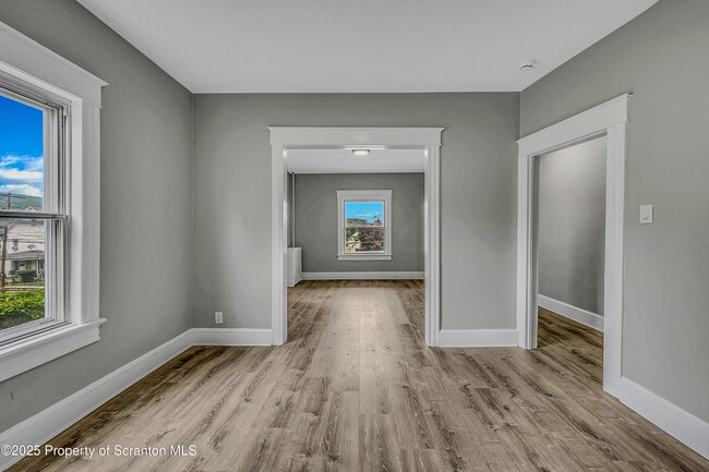 Building Photo - 1807 Farr St