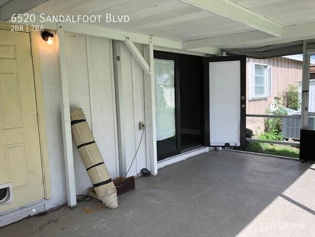 Building Photo - Beautiful 2/2 with large back yard Mobile ...