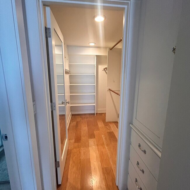 Building Photo - 3329 Harbor Blvd