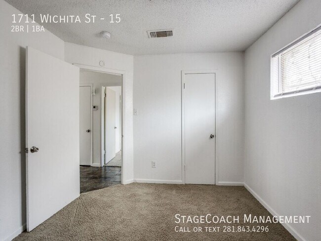 Building Photo - 1711 Wichita St