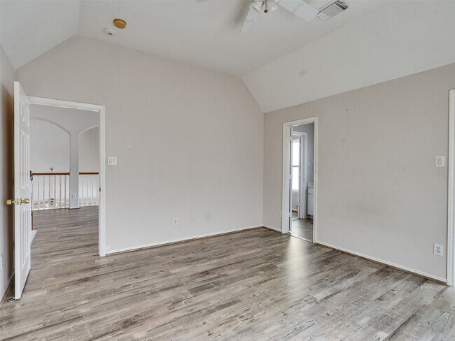 Building Photo - 3902 Breaux Bridge Ln