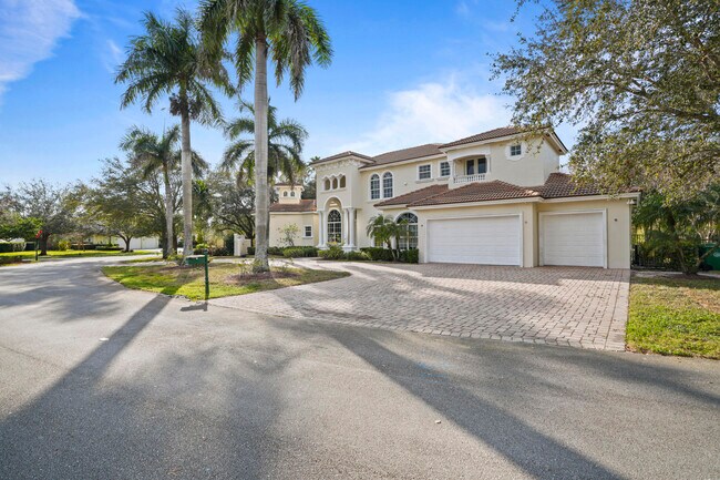 Building Photo - 3201 E Stonebrook Cir