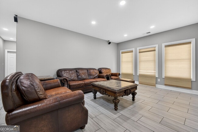 Building Photo - 1410 Landon Dr