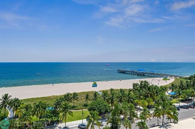 Building Photo - 328 N Ocean Blvd