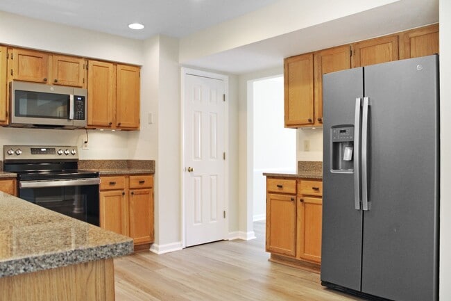 Building Photo - 1638 Brightfield Pl