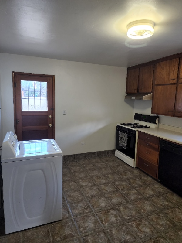 Building Photo - 2525 N Edith Blvd