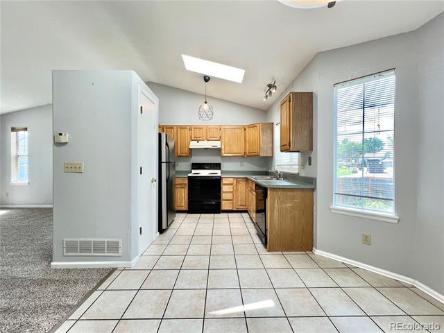 Building Photo - 12265 Deerfield Way