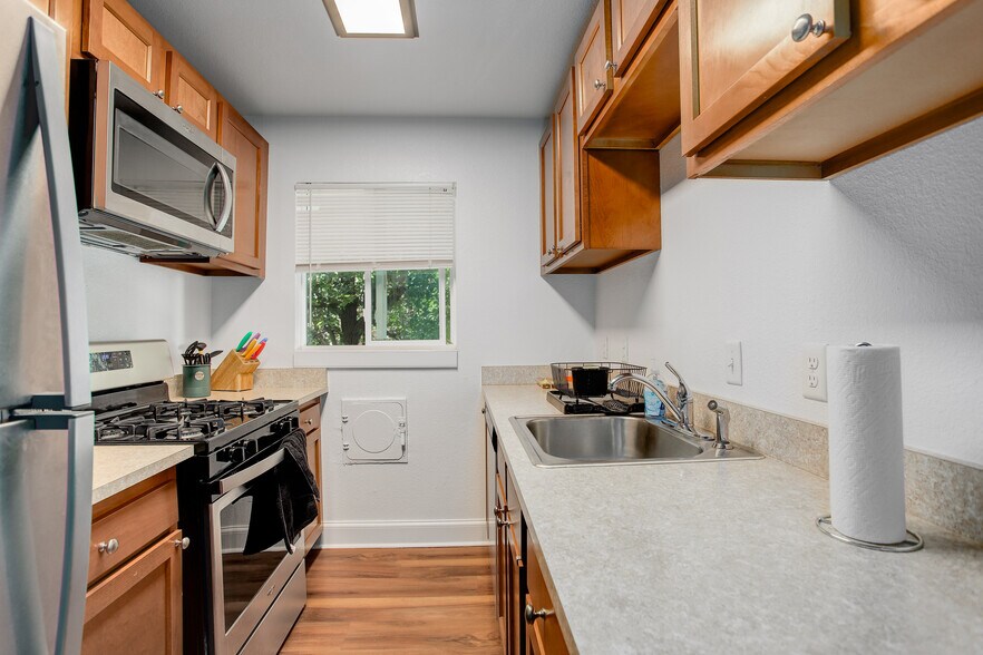 Kitchen #2 - 1224 11th St