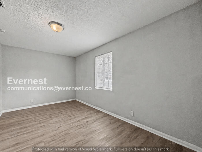 Building Photo - 1417 Claudia Spencer St