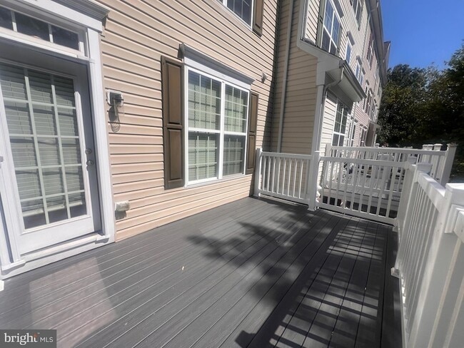 Building Photo - 21723 Indian Summer Terrace