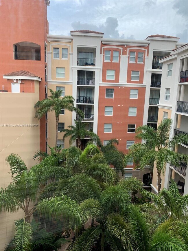 Building Photo - 17150 N Bay Rd