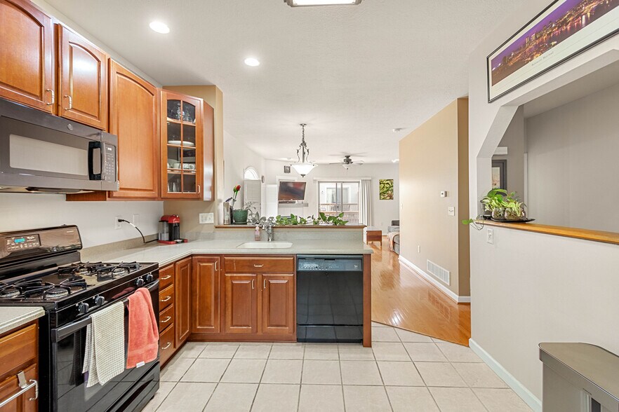 Building Photo - 1720 Merriman Ct