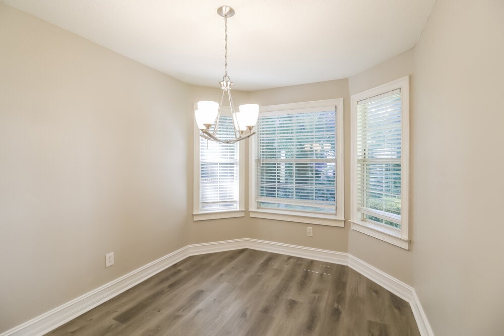 Building Photo - 17 Arbor Cove Dr