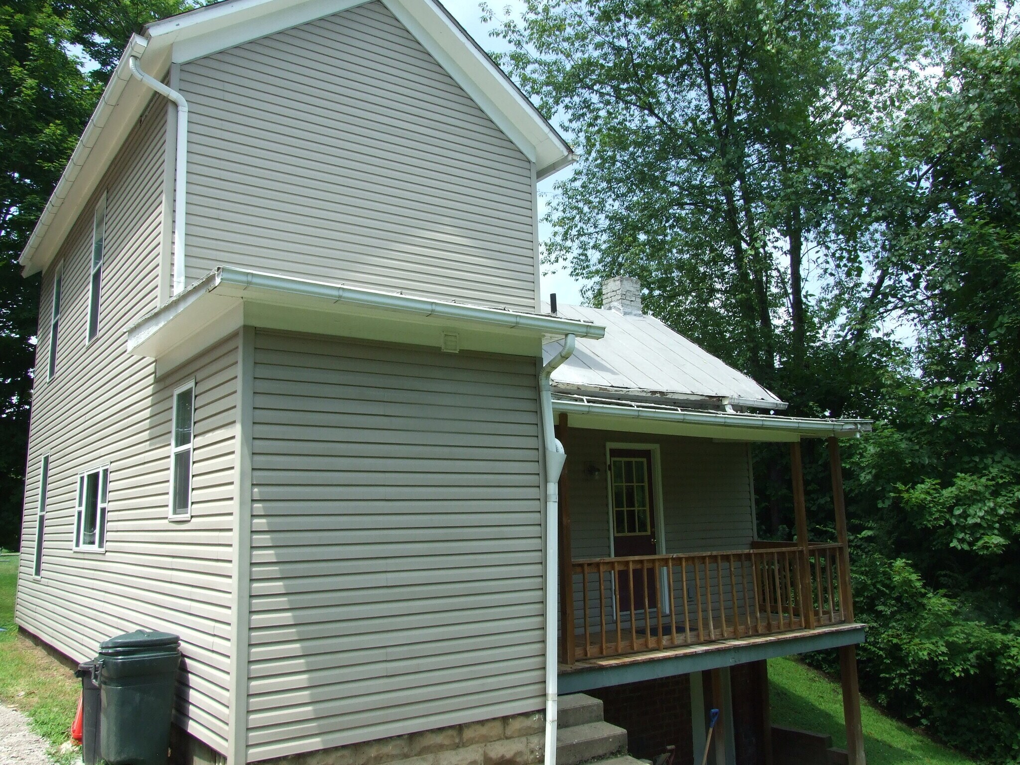 Building Photo - 20 S Shafer St