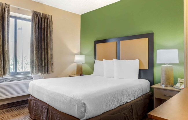 Building Photo - Furnished Studio-Dallas - Las Colinas - Meadow Creek Dr.