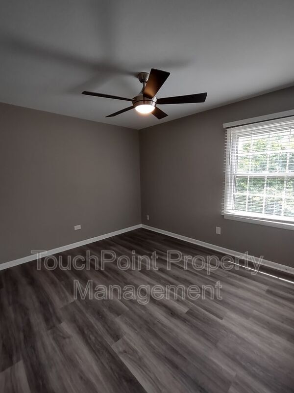 Building Photo - 4601 Coronado Dr