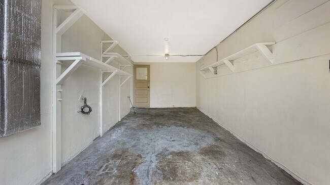 Building Photo - 4118-4120Penniman