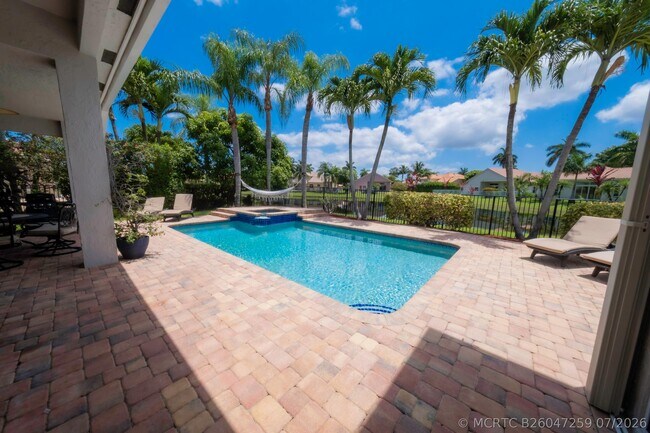 Building Photo - 10849 Bal Harbor Dr