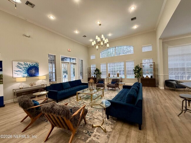 Building Photo - 1717 County Rd 220