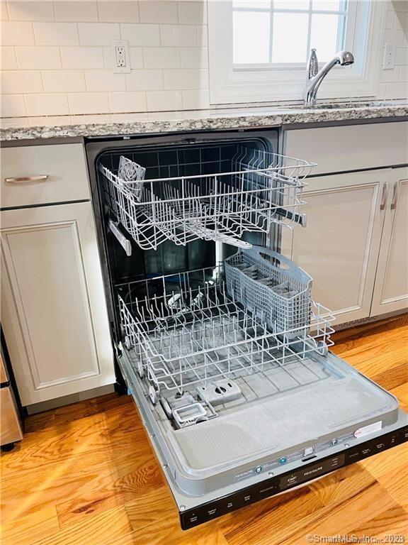 Building Photo - 31 Brainerd Rd