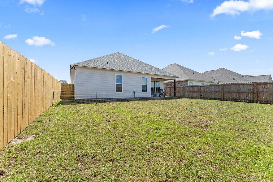 Building Photo - 3145 Creekmere Ln