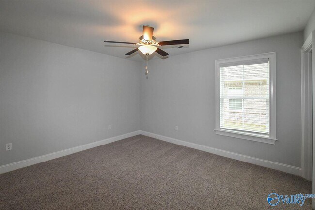 Building Photo - 113 Gary Allen Blvd