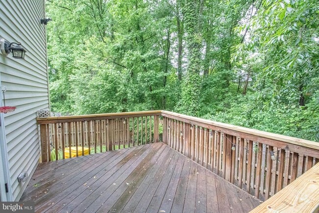 Building Photo - 2526 Log Mill Ct