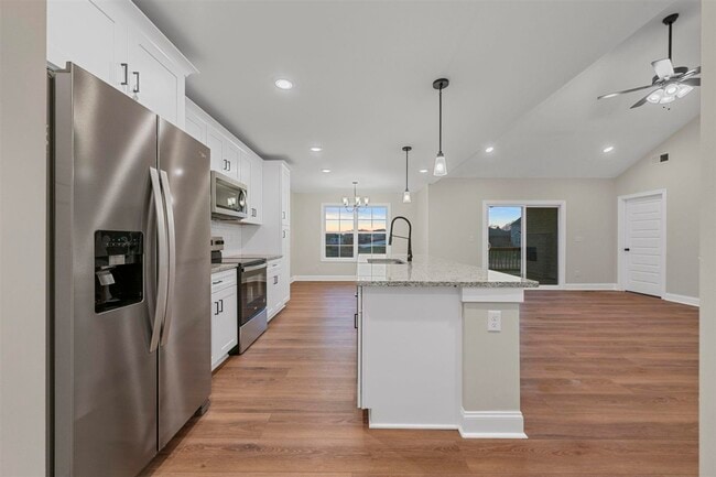 Building Photo - 722 Sheldrake Ln