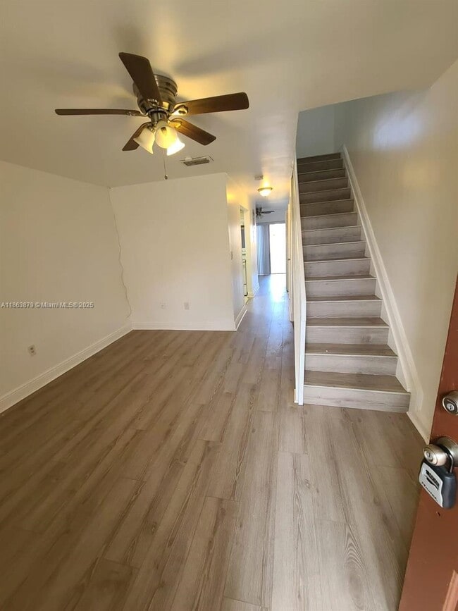 Building Photo - 13309 SW 59th Terrace