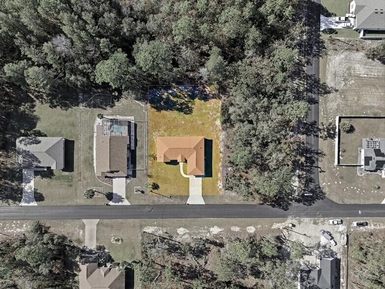 Building Photo - 14550 SW 61st Ct