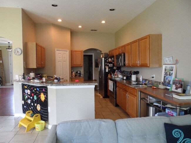 Building Photo - SPRINGVIEW SUBDIVISION, DEBARY. 4 BEDROOM ...