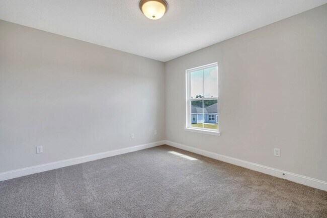 Building Photo - 88 Fridley Ln