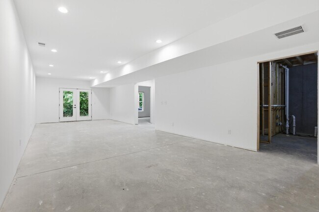 Building Photo - 238 Sugartree Ln