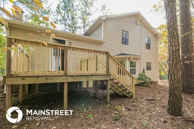 Building Photo - 6989 Cedar Dr