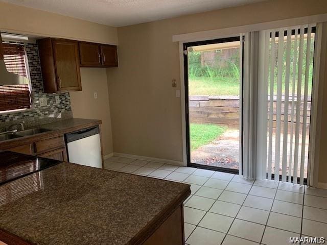 Building Photo - 42 Glenwood Ct