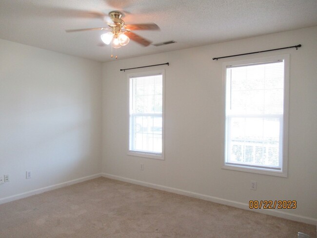 Building Photo - 6775 J J Roberts Dr