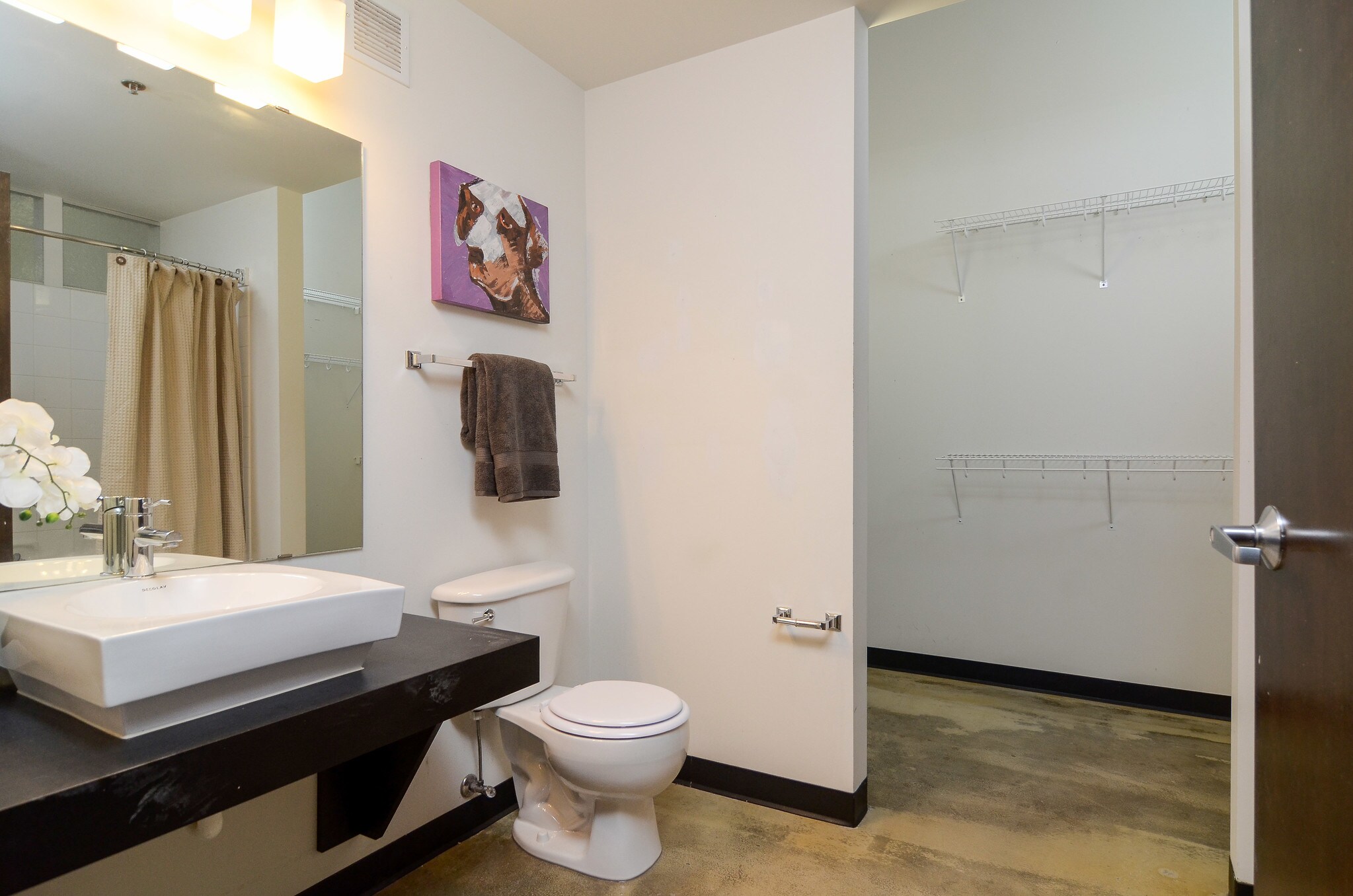 Building Photo - 350 St Peter St