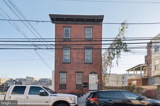 Building Photo - 1611 N 17th St