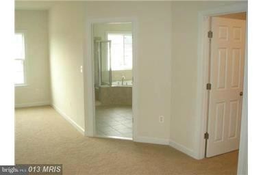 Building Photo - 1709 Taymount Terrace NE