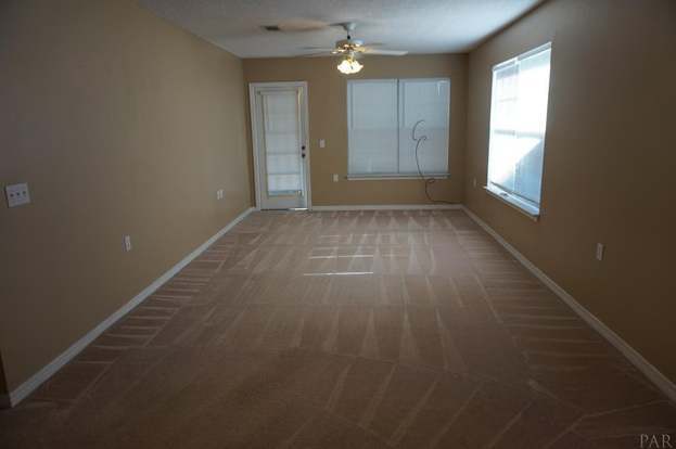 Building Photo - 127 Wildflower Ln