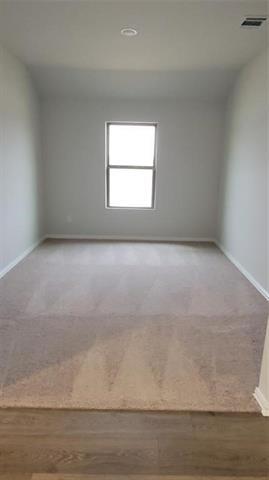 Building Photo - 552 Hickory Rdg Dr