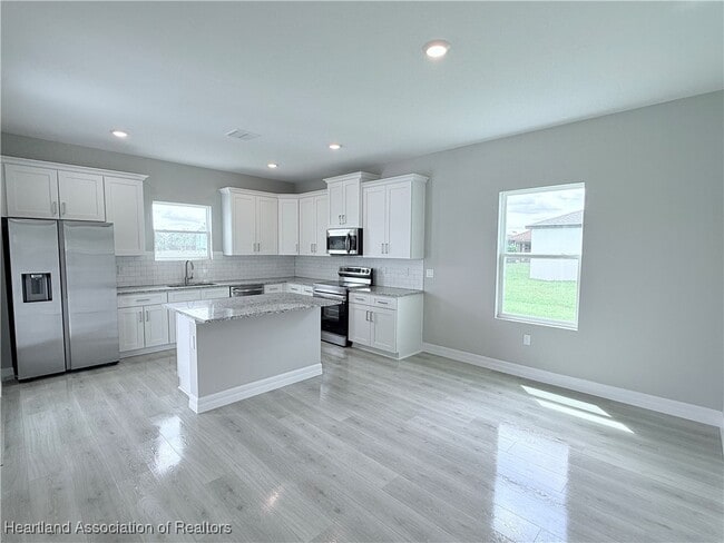 Building Photo - 5285 Pebble Beach Dr