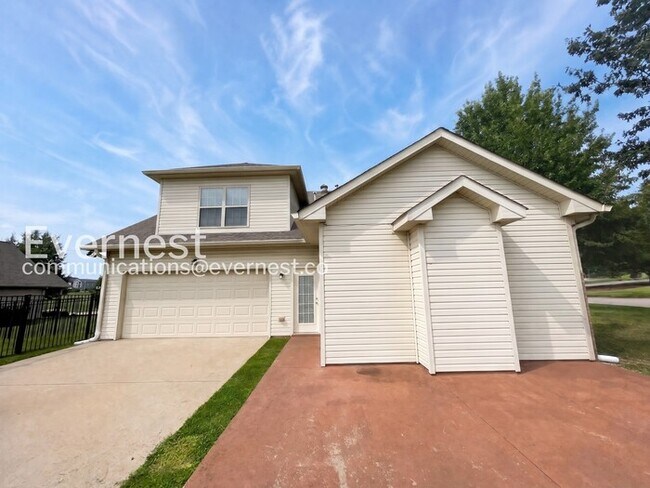 Building Photo - 146 John Duke Tyler Blvd