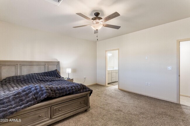 Building Photo - 8373 E Sunwing Ridge Dr